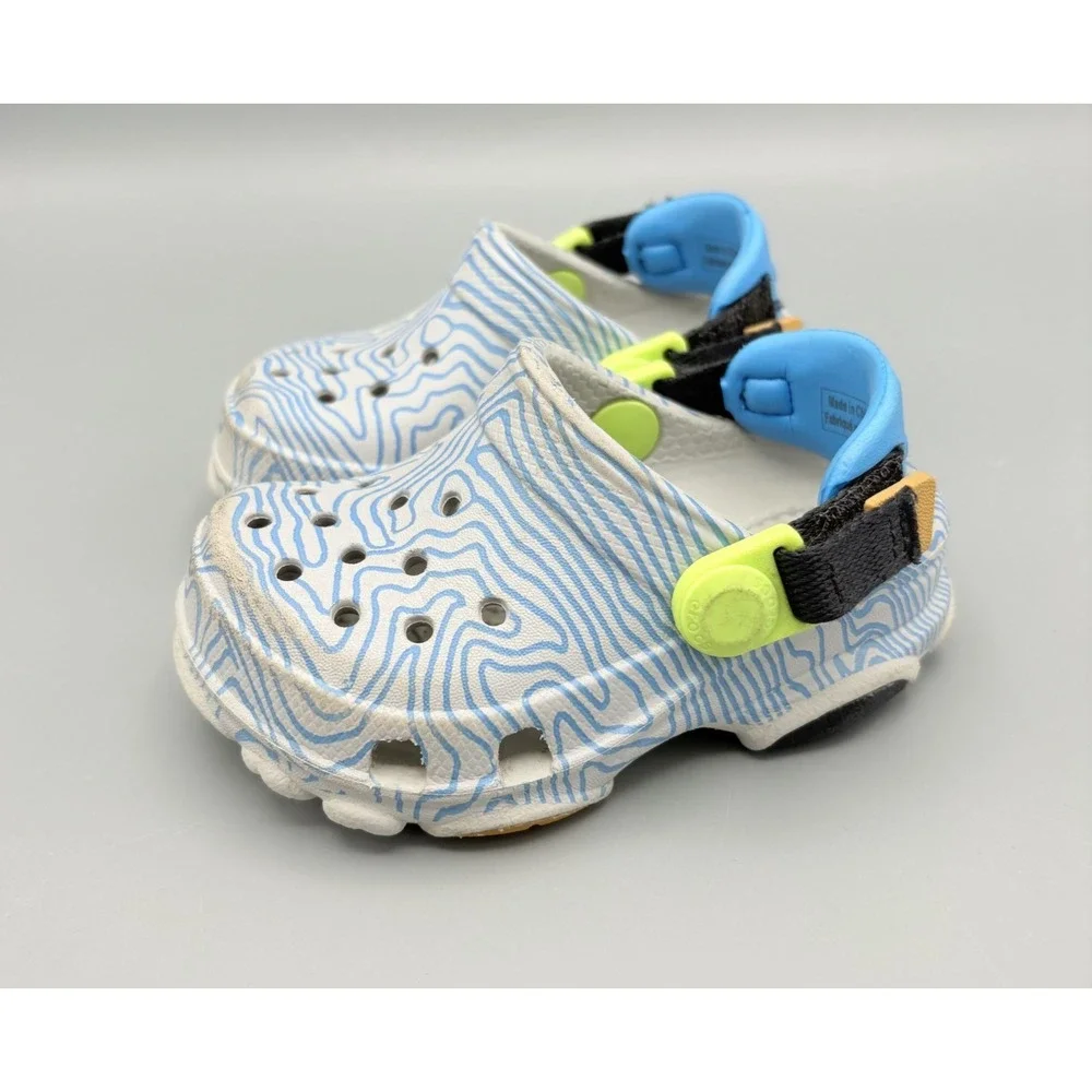 Crocs Classic Clog Toddler Size C4 White/Blue Stiped Adjustable Strap